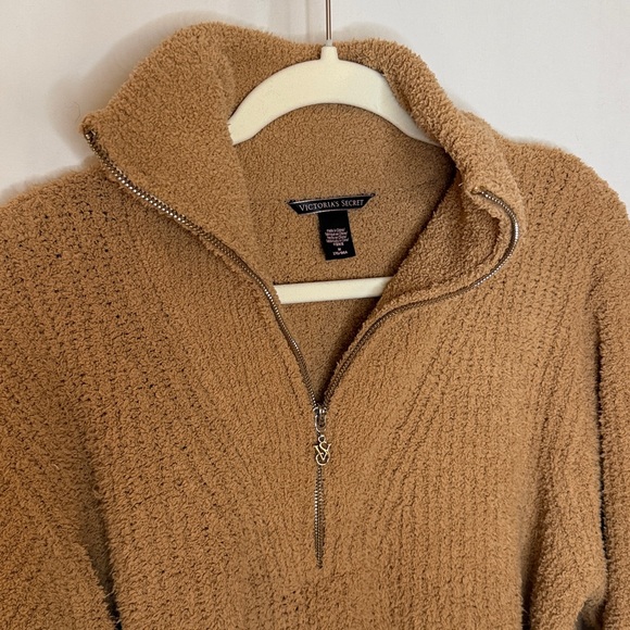 Victoria's Secret Camel Quarter Zip-Up Fleece Sweater Sweatshirt Top - Picture 2 of 7
